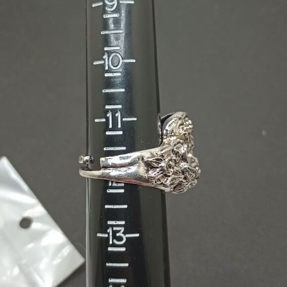 LARGE Silver adjustable sugar skull ring - Picture 6 of 9